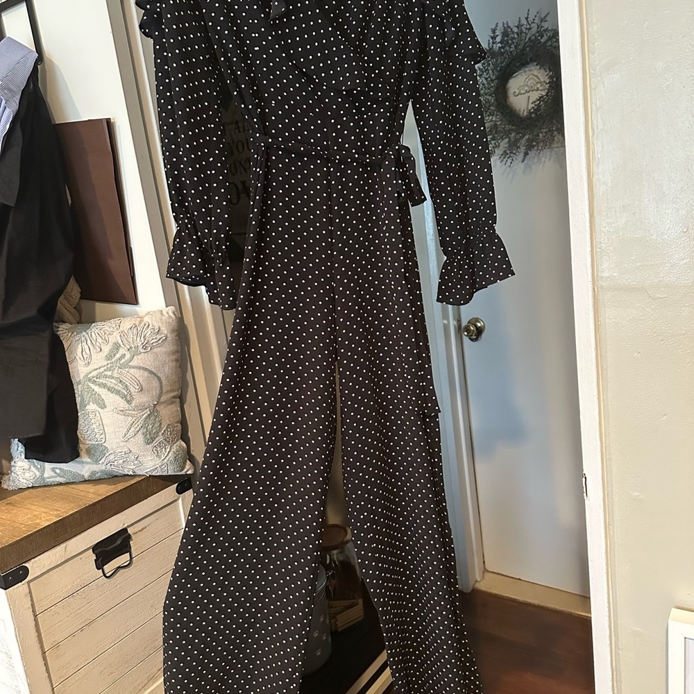 Adrianna Papell Black Jumpsuit with Professional Styling